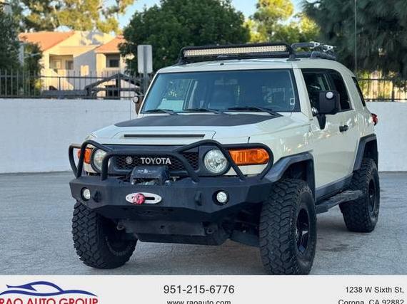 TOYOTA FJ CRUISER 2010 JTEBU4BF8AK090991 image